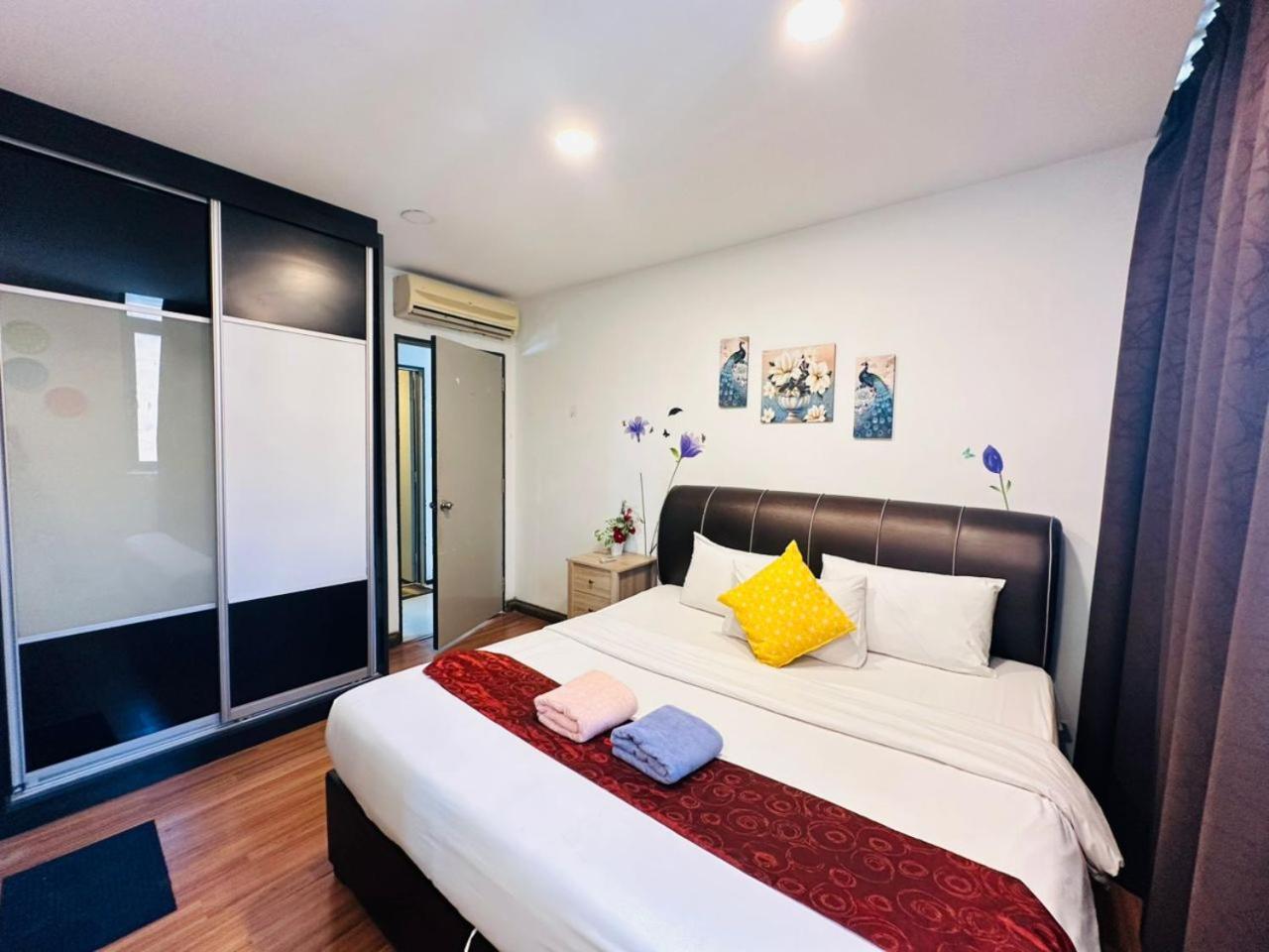 Taragon Service Apartment Куала-Лумпур Экстерьер фото